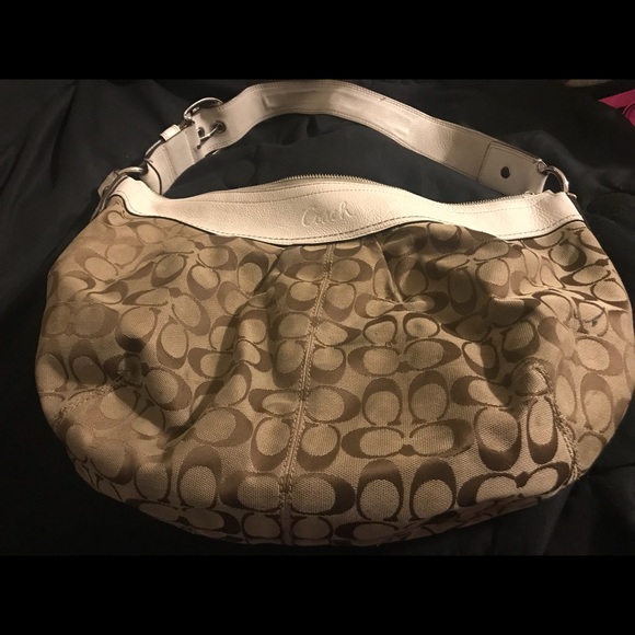 Coach purse-gently used - Picture 1 of 3